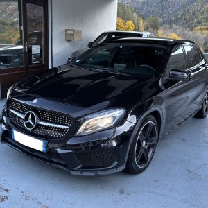 MERCEDES GLA 220 D AMG LINE 4MATIC 7G-DCT